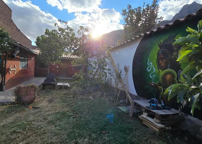 Moon Garden House *