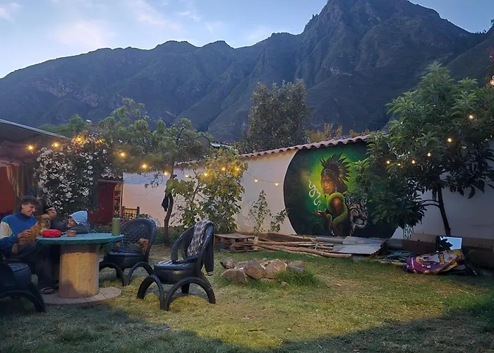 Moon Garden House ピサック